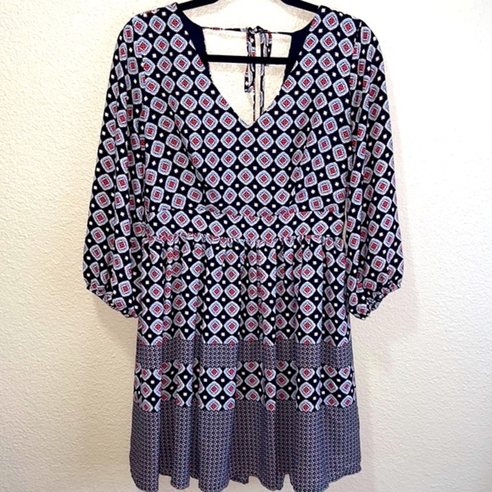 👗GB low V-back dress size L